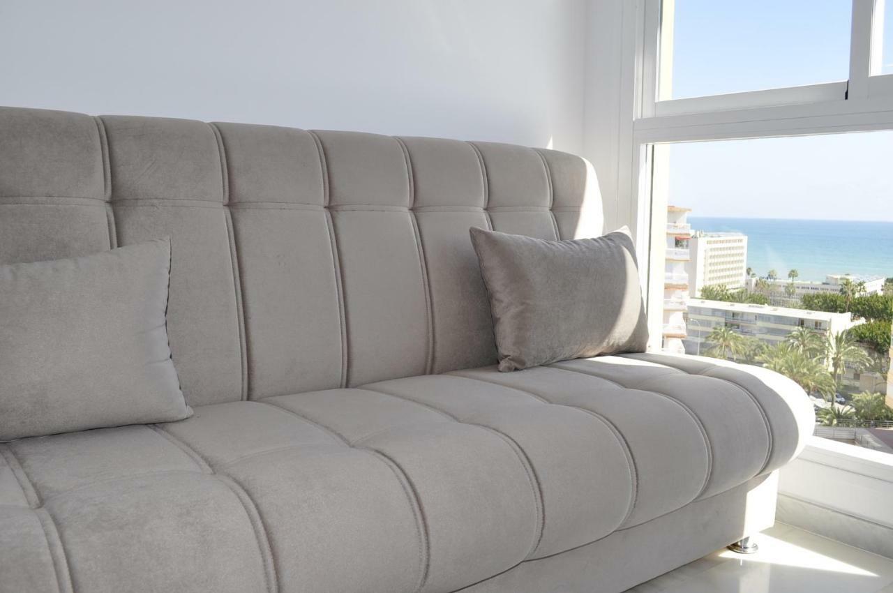 Atico Duplex Con Vistas Al Mar. Dos Plazas De Garaje Apartment Torremolinos Luaran gambar