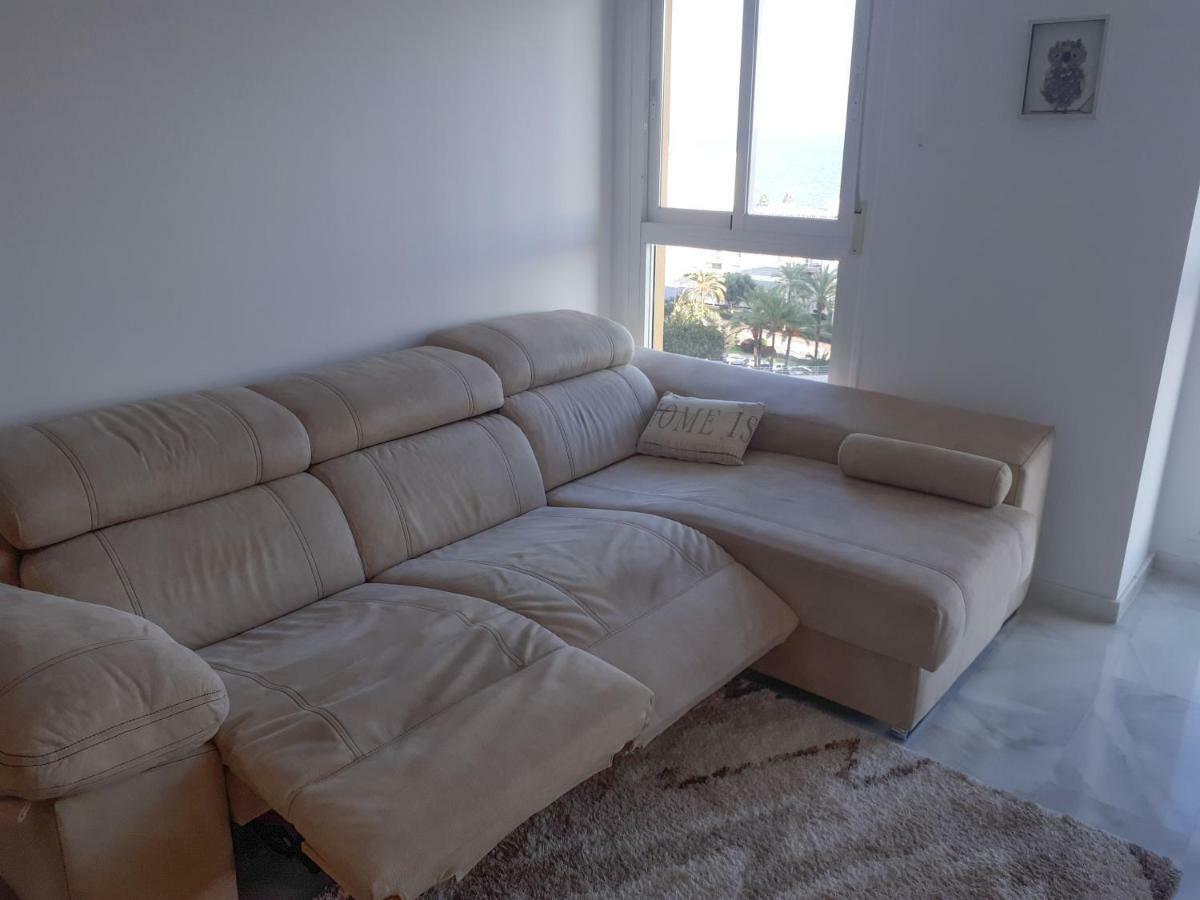 Atico Duplex Con Vistas Al Mar. Dos Plazas De Garaje Apartment Torremolinos Luaran gambar